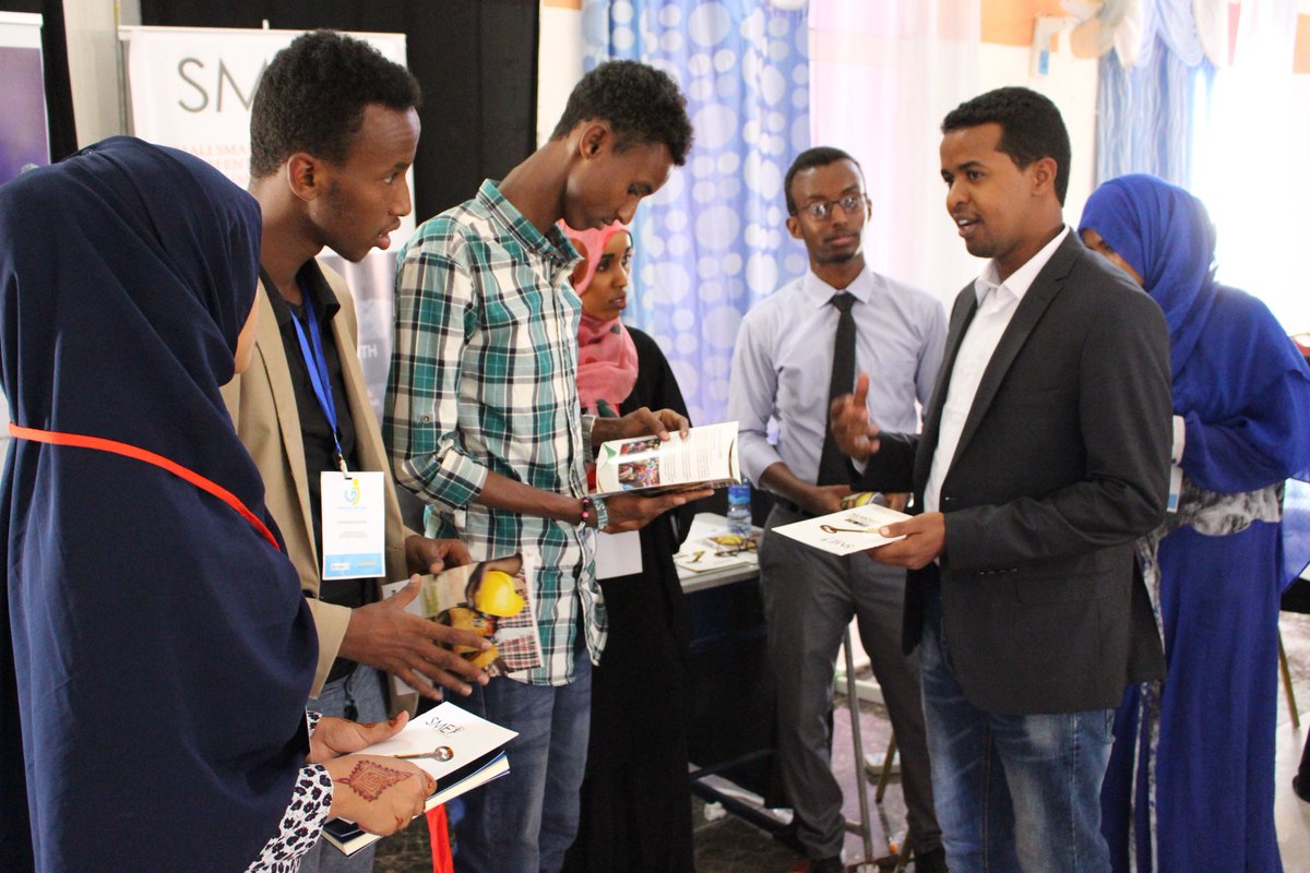 SmeFacility's tweet photo. SMEF shared information and provided guidance as well as dates of SMEF  up-coming skills training to job seeking youth at Garowe job fair. @afguriye @Puntland_State @SomalilandYPEER @NadiaWeigh @WorldBank @mpfsomalia @khalidawmusse @Kadarnouh @BarkhadKaariye https://t.co/CrLRxQ3tAG