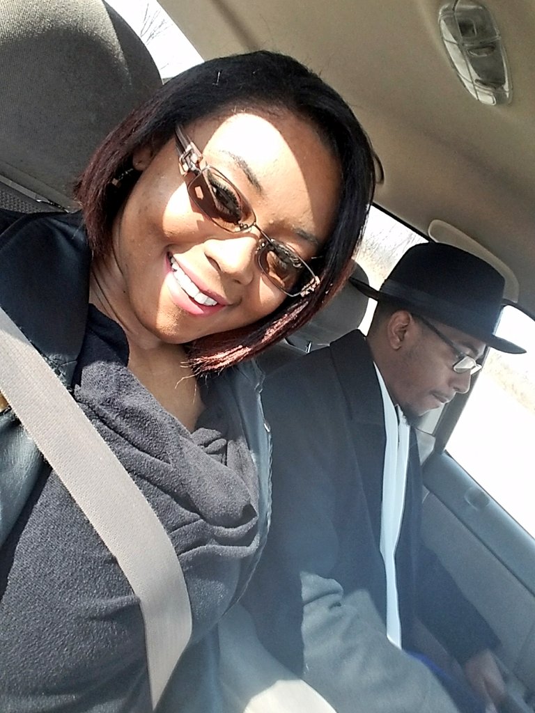 DwayneLHunterI1's tweet photo. On our way to church this lovely Sunday morning. Happy Resurrection Sunday Y'all! @miya_rose13 https://t.co/wft3UEHjNG