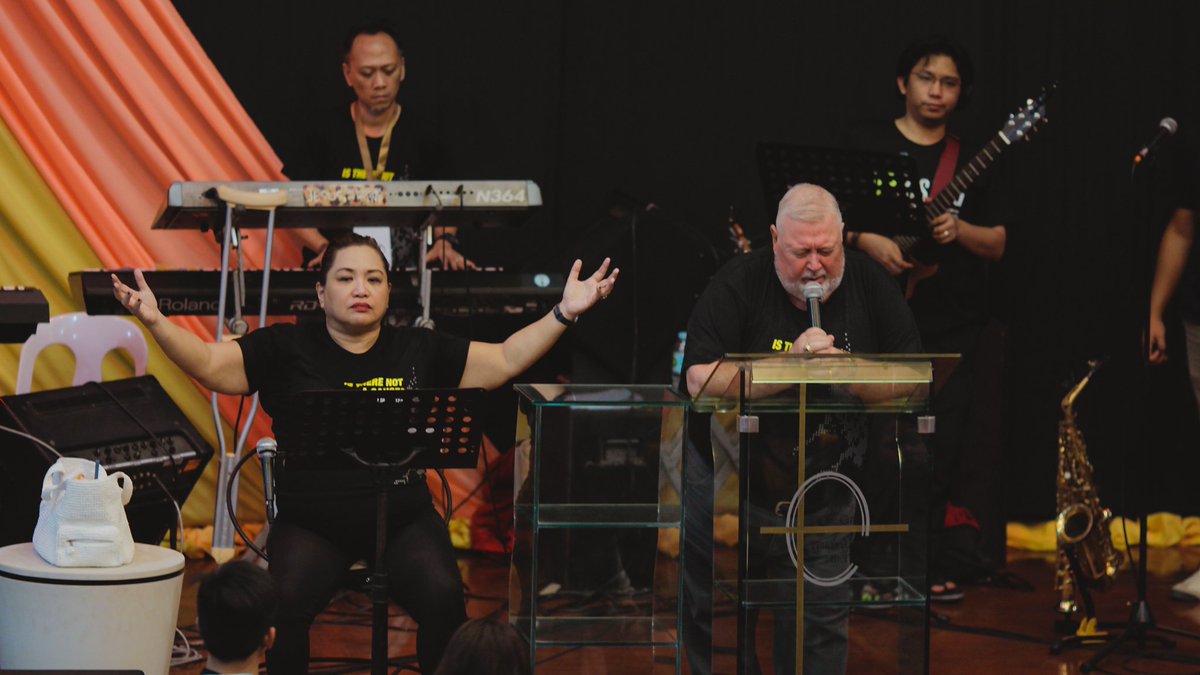 ImDigitalArch's tweet image. I am so blessed to see my generation so hungry for Jesus! This is just the beginning as we continue to contend for our nation and our generation! #FreshFireCebu2018 #IsThereNotACause