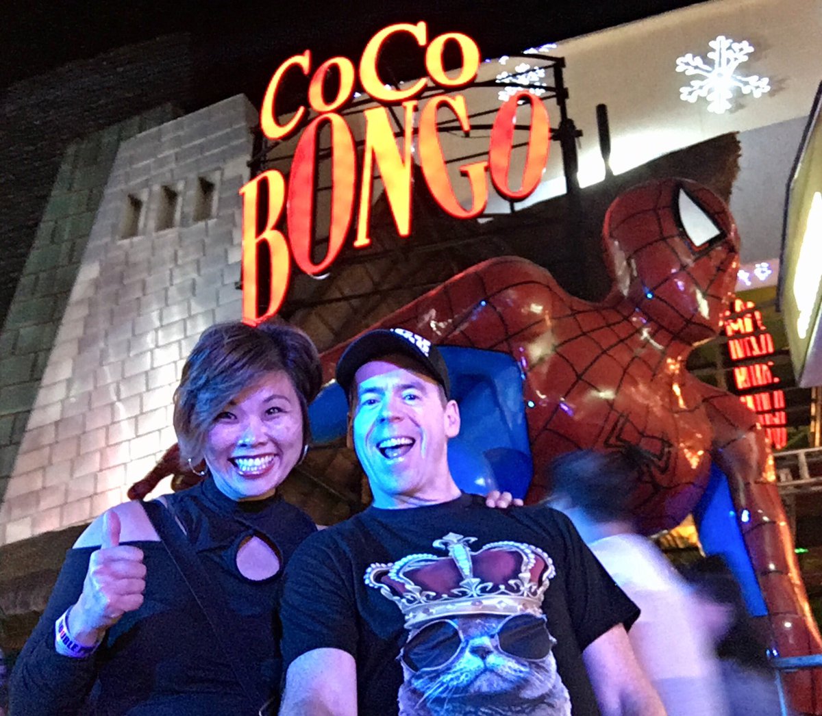 leonard_shea's tweet photo. New #travel #video of #cocobongo #cocobongoshow #cocobongocancun @cocobongoshow #riucancun #cancun #cancunmexico #mexico
#Sunwingmode #1tothesun @RiuHoteles #RiuHotels @SunwingVacay
#mexico #TravelTuesday #tt #ttot #TBEX #MexMonday #BeachThursday #rtw https://t.co/T3zDj2QRoS https://t.co/duorX3sV6h