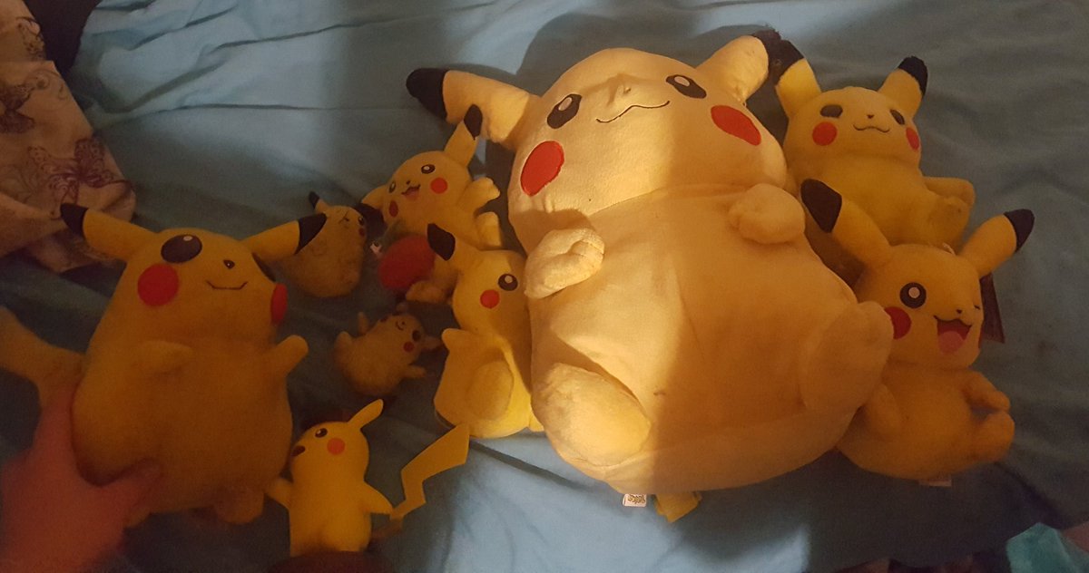 SinScrivener's tweet image. #TeamRocketTakeover 

Our Fennikin helped ;)

@ShinyMisty