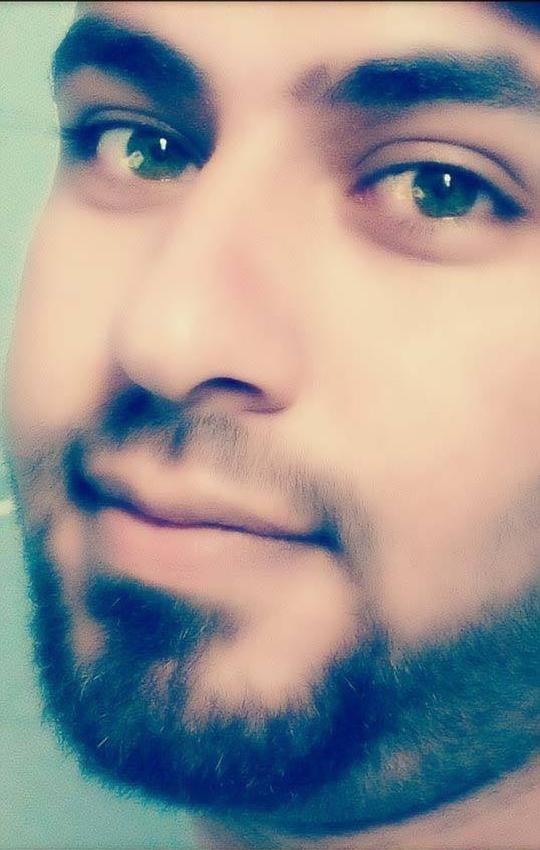 أما عن الذكريات فهي دائما اوفى من اصحابها 
 هم يرحلون و هي تبقى ...!