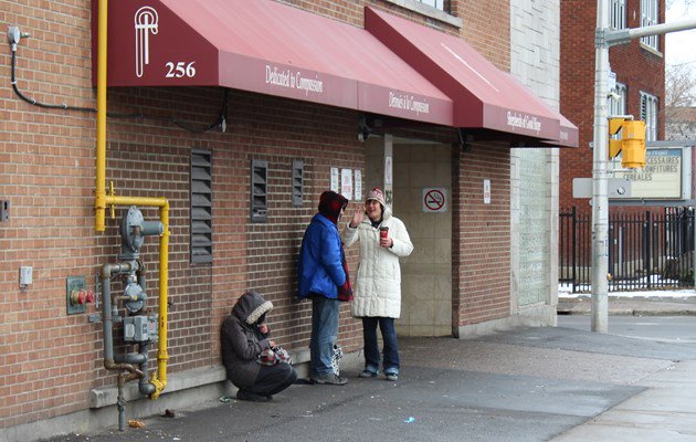 Easter Lunch at Shepherd's of Good Hope.  ottawamatters.com/local-news/eas… https://t.co/4JwOg5owiz