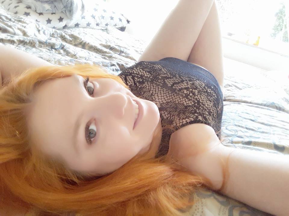 RealLittleNicky's tweet photo. Fröhliches Eier ausblasen 😊https://t.co/LTVD7RVMU7 #littlenicky #big7com #mydirtyhobby https://t.co/qyQqVc9FdT