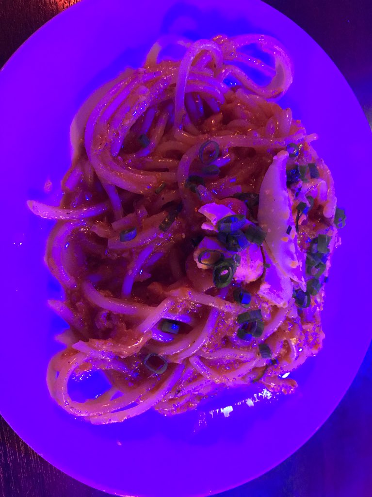 queen_chesca39's tweet photo. Lead me not into temptation and I’m in SEAFOOD diet.. Everytime I SEE FOOD I eat.. 😜😝🤪

#HappyEasterSunday #EatAndGrind #iLoveToEat #GoodbyeAbs https://t.co/xeuRLMdXI4