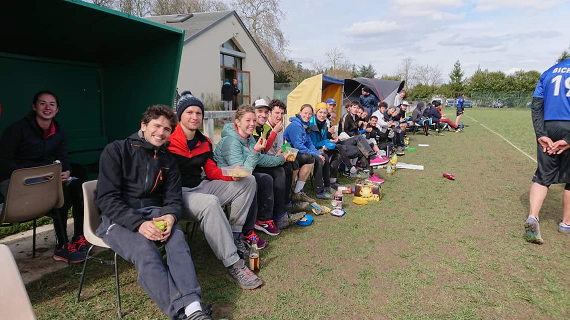 SUC_Ultimate's tweet photo. #championnat
L'équipe 1 sort encore de cette journée avec 2 victoires, un sans faute en deux jours.
15-2 contre Les jets
15-11 contre Friselis 💪
#franceultimate #ultimated1 #sympafriz https://t.co/csSWCo1SMb