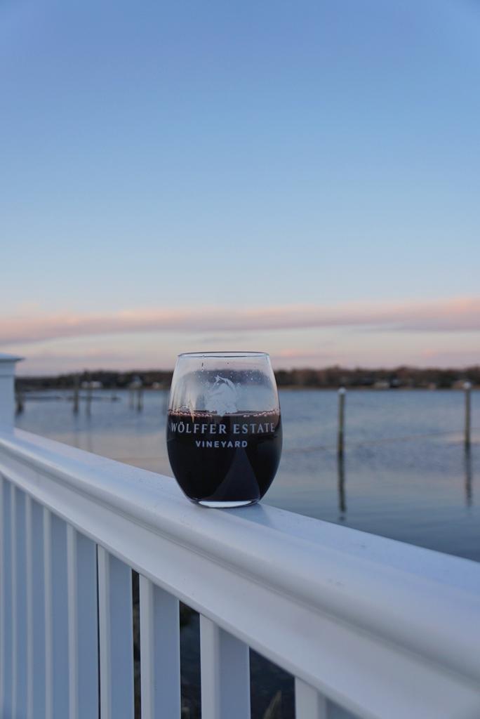 Hampton Bay Watching with <a href="/WolfferWine/">Wölffer Estate</a>