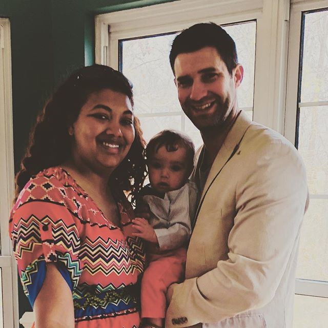 BrittSloan_88's tweet photo. Happy Easter from the Sloans!! We are so thank for the price that was paid and the love that was shown 2000 years ago!! #EasterSunday #Heaintinthere https://t.co/tQ9XztiRlw https://t.co/bX5lUbHHxF