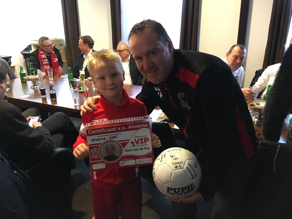 Elleke76's tweet photo. @alvernazondag1 Bedankt dat onze zoon vandaag VIP mocht zijn , hij heeft een top middag gehad ! https://t.co/RKwf39LvLq