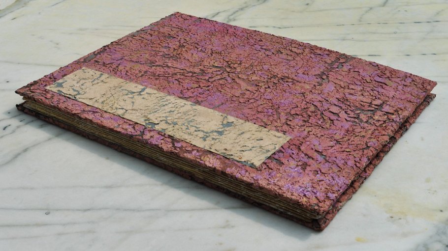 hsp6605's tweet photo. 17-3    47.5*60.5*4cm   handmie paper  wooden panels  water based pigments  2017 https://t.co/K18aGndaZN