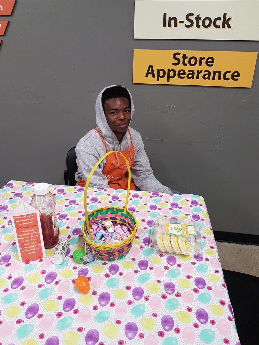Lizzbeff_0570's tweet photo. Happy Easter from 2577 ParkvilleHD
#MA2018APR1 @Ingram5Curtis @ParkvilleHD2577 @b_mungul @Cmisotti15 @TomBrocht https://t.co/5YnwhMZKf2