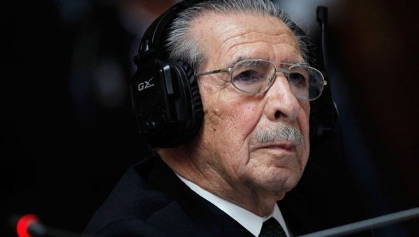 teleSURtv's tweet photo. Fallece Efraín Ríos Montt, dictador guatemalteco acusado por el asesinato de 1.771 indígenas ixiles y maya https://t.co/bmSfQzuRJD https://t.co/zbXu4VsNuZ