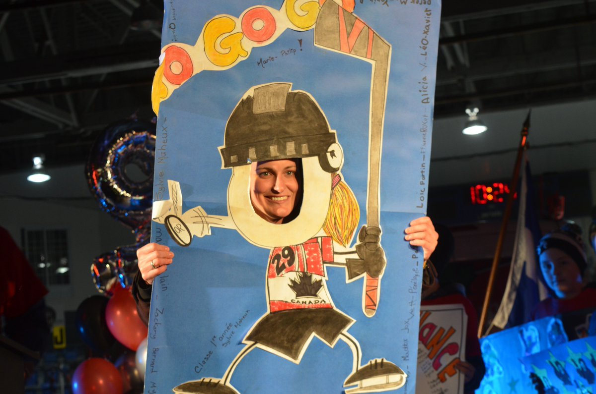 EclaireurP's tweet image. Une énorme dose d’amour pour @pou29 #hockey #Olympics2018 #Beauce bit.ly/2uAmsIF