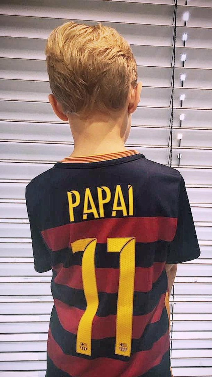 AlvMorat8's tweet photo. Hola, me acabo de robar al hijo de @Neymar_Kenis101 si lo quieres dile a la Novia de Dybala que me desbloquee https://t.co/AVE6KCpx5Z