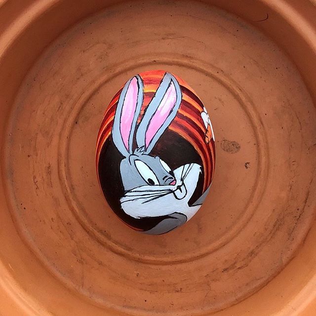 This year’s Easter egg theme: famous bunnies... Who should I paint next? 🥚🐰 🥕 🎨#easteregghunt #bugsbunny #paintedeggs #whpshowoff ift.tt/2uFbNfF