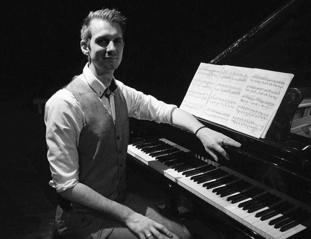 We are delighted to announce that <a href="/mdjoewilson/">Joe Wilson</a> and @MatthewRankcom will be debuting their new musical ‘Perfectly Ordinary’ <a href="/OrdinaryMusical/">Perfectly Ordinary</a> at our New Musical Writers Night ‘Composure’ on the 18th April @ArtsTheatreLDN 
.
.
Grab your tickets here: artstheatrewestend.co.uk/whats-on/compo…