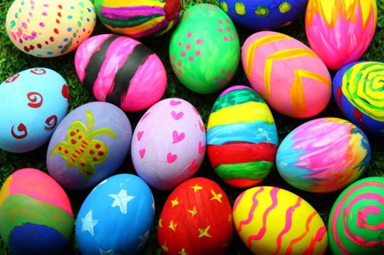 il_fenicottero's tweet photo. Cosa fare con gli avanzi delle Uova di Pasqua? 5 consigli utili per riciclarle! https://t.co/EVnpkFHPe1 https://t.co/kobUnXvmdU