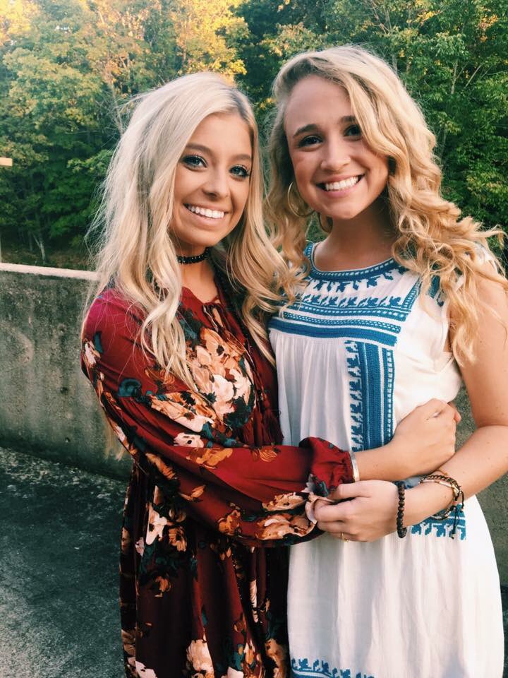 abbbymonroe's tweet photo. Happy happy birthday to my perfect big!! You’re finally 21 wahooo🎉 Hope you have the best day today love you❣️❣️ @maddymadii https://t.co/Cv0vFPloGx