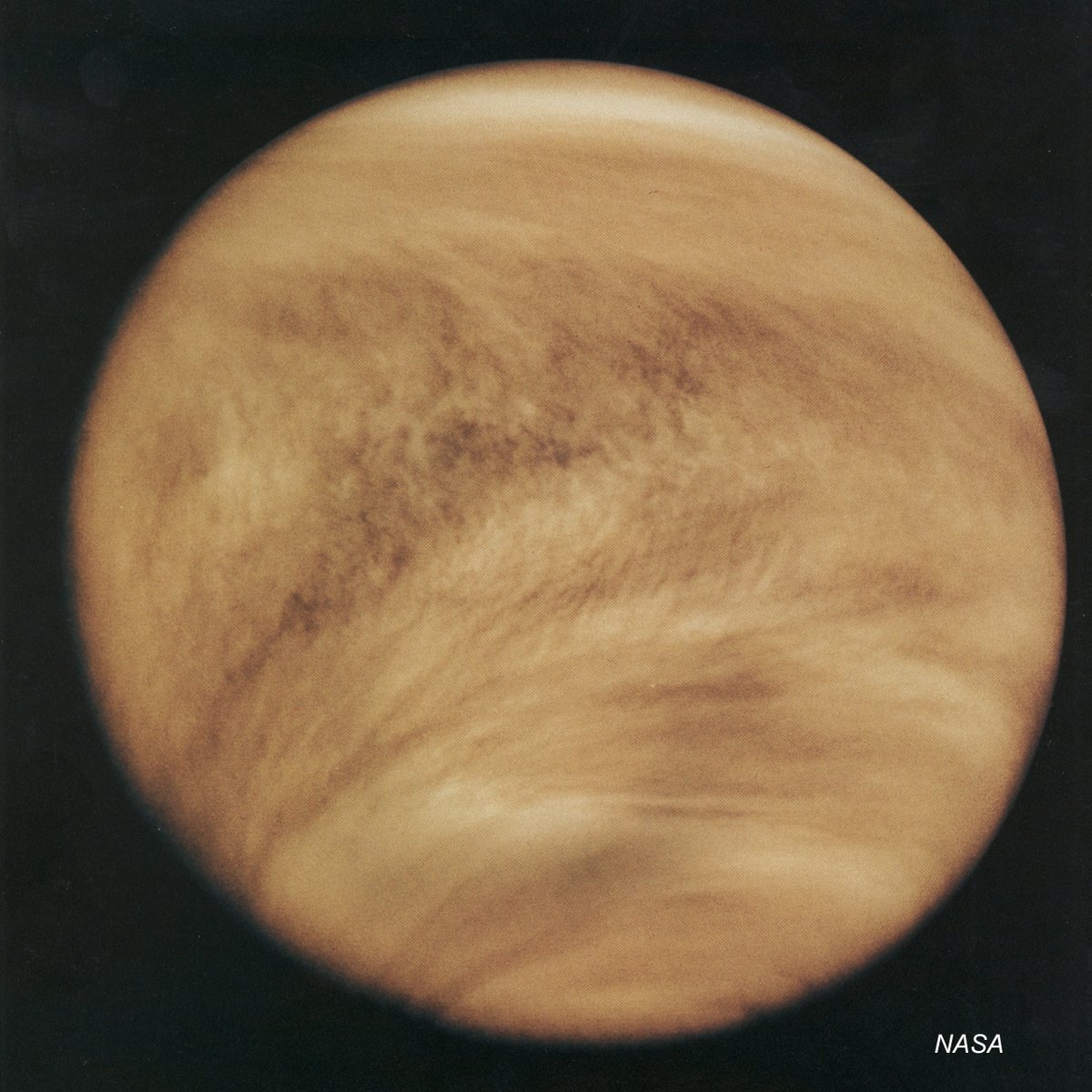 Venus is low in the west after dusk this week. Venus’s surface is baking at about 860°F (460°C) with an atmospheric pressure over 90 times Earth’s at sea level. So NASA is developing technology for probes to survive there. via @AAS_Office #gam2018 #RandomAstroFact