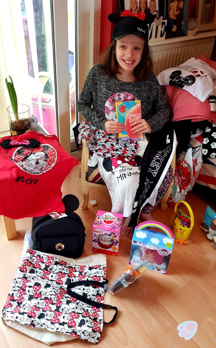 Happy Easter Everyone!! Hope you all ate far too much chocolate and had a lovely day with family making memories 🐰🐥🍫❤