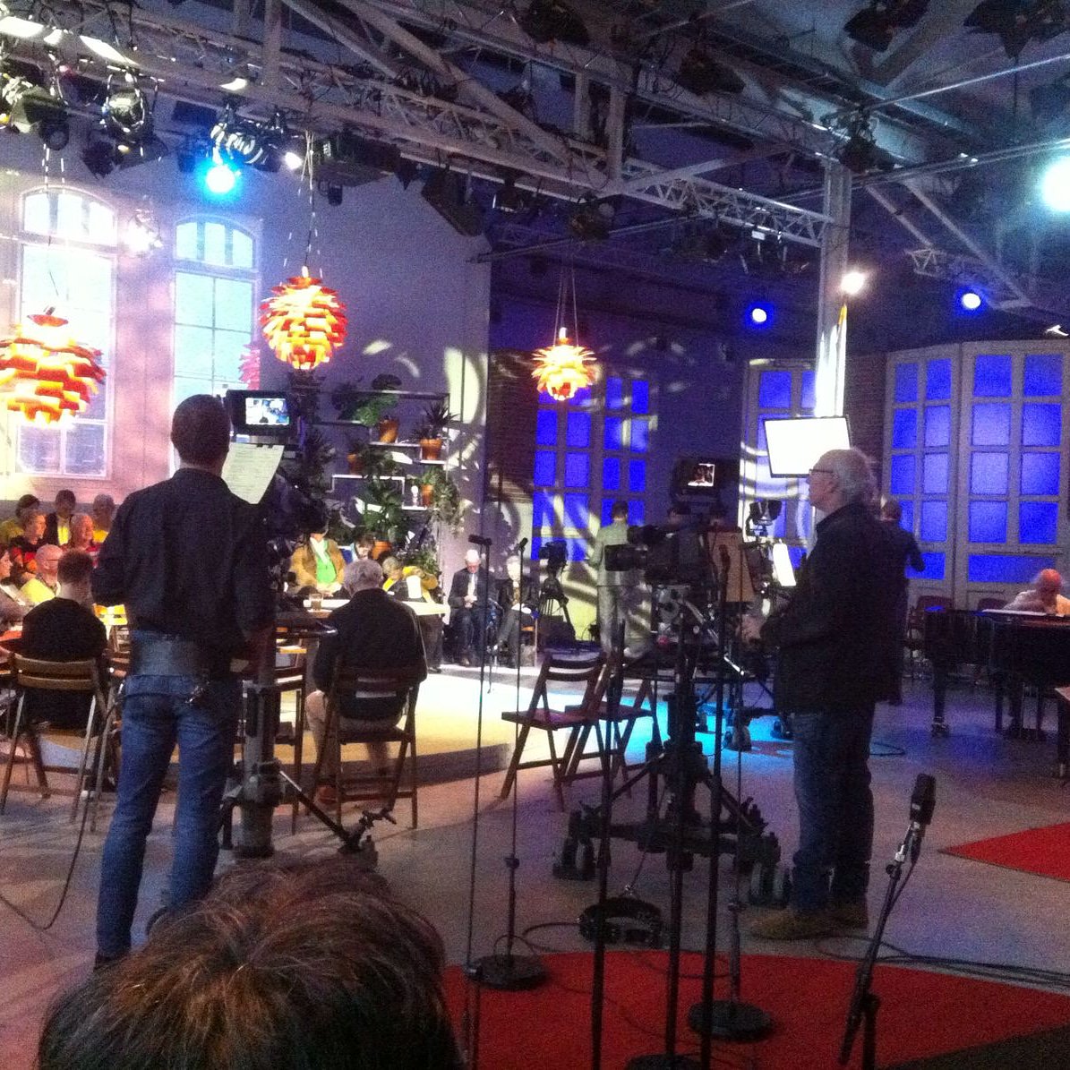 At the #live #recording of @PodiumWitteman @DeHallenStudios #Amsterdam with #special #guests #CarelKraayenhof #EllyAmeling and #RaoulSteffani #classicalmusic #television #show #awesome