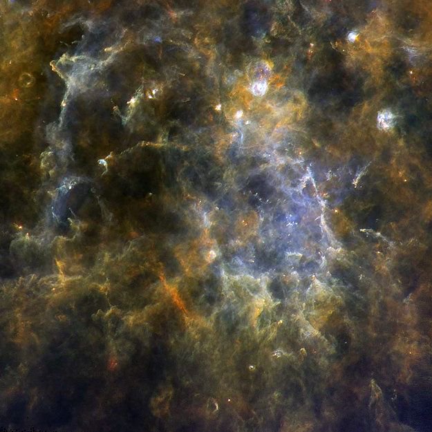 esa_es's tweet photo. Caos de filamentos en una incubadora estelar de la Vía Láctea por @ESAHerschel, las Piramides de Egipto por #Proba1, @HUBBLE_space y más en nuestra semana en imágenes https://t.co/VTV7sTt1tU https://t.co/Da2SKVj4JJ