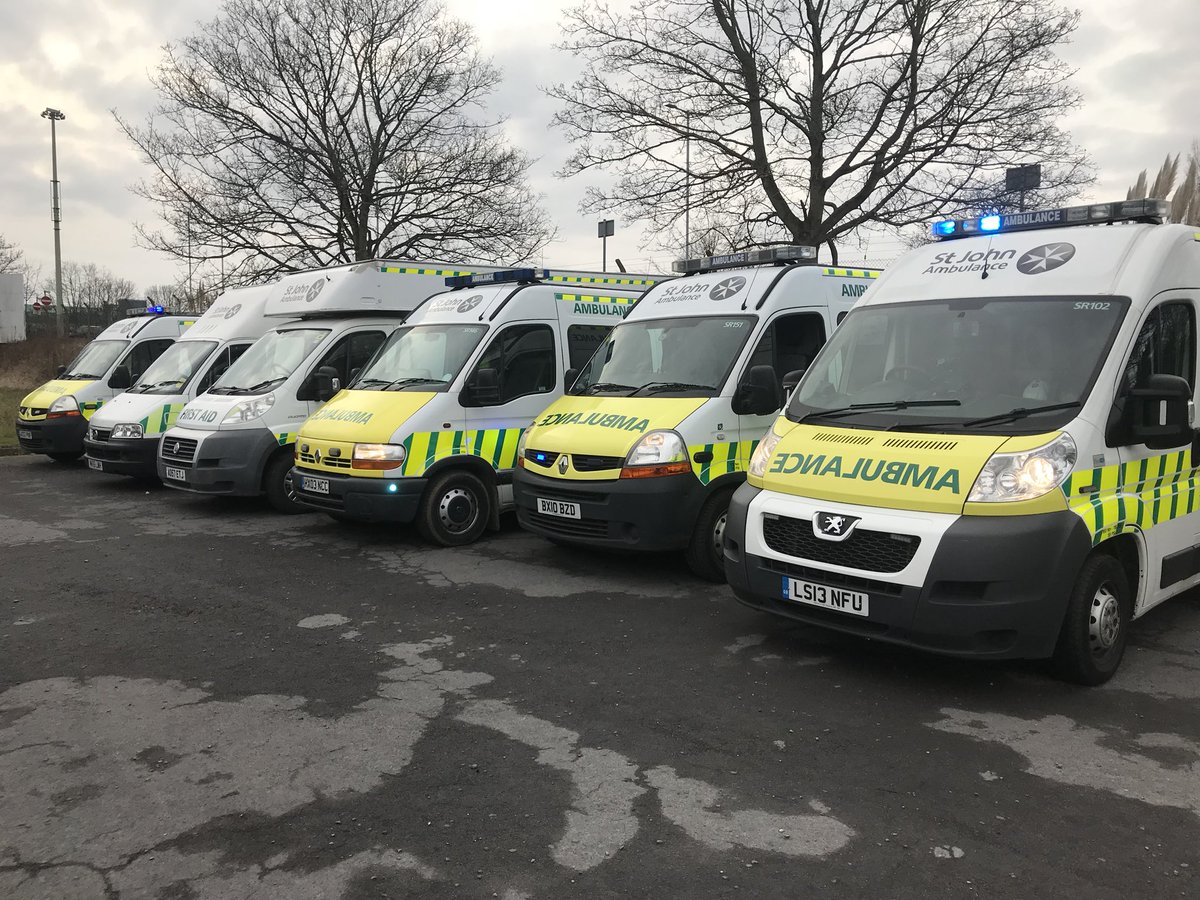 Ratcliff1Rob's tweet photo. A full car park at Stevenage today, with varying vehicles from around the district. Time for a fleet photo. #MySJADay #nicefleet https://t.co/kW1zrJ9KEn