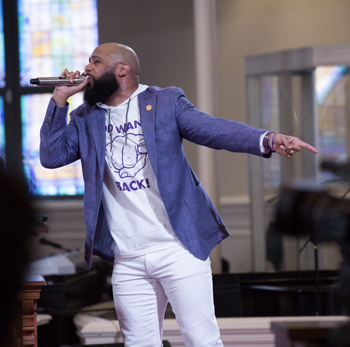 tbcaugusta's tweet photo. Amazing worship today as we celebrated a RISEN Savior! #GodWantsYouBack #losttofound #tbcaugusta #tbcrelaunch2018 @drcegjr https://t.co/65dI3Ls6JS