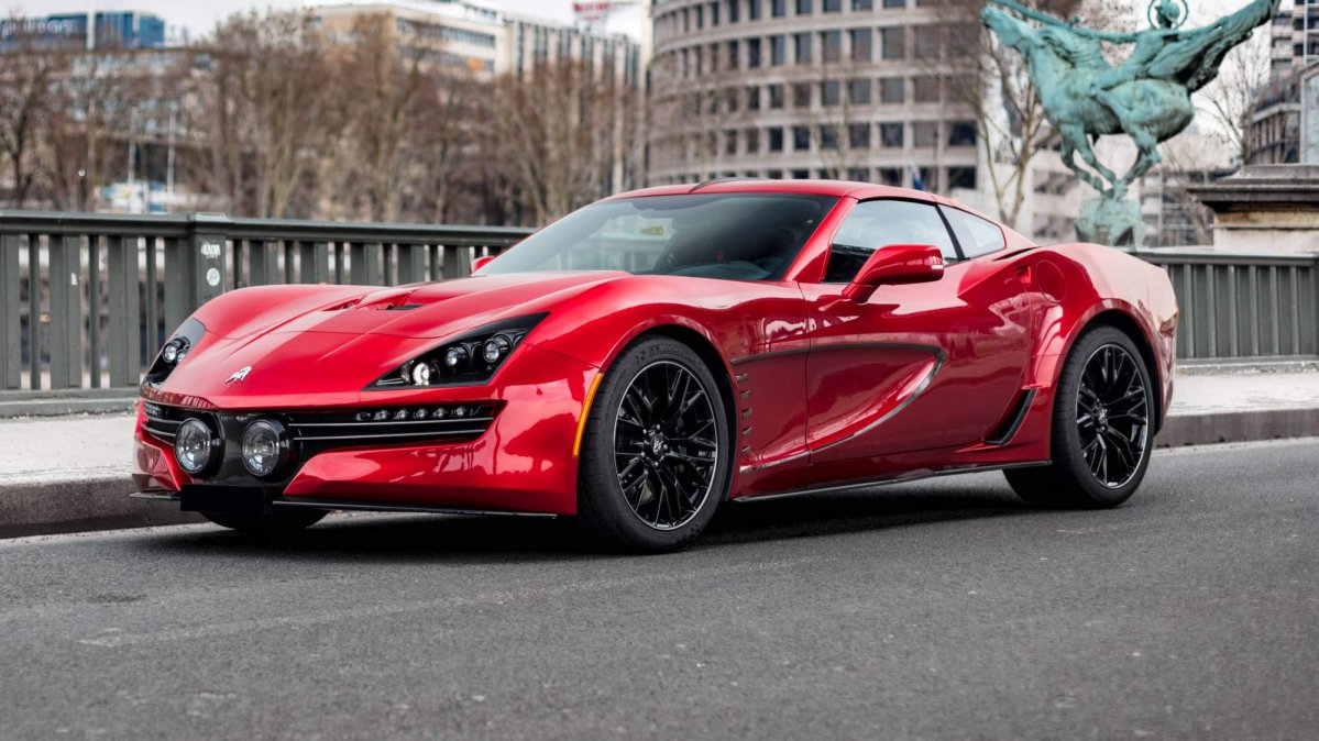 1,000-hp Equus Throwback coachbuild looks like a fusion of all Corvette generations j.mp/2uAdhrA
