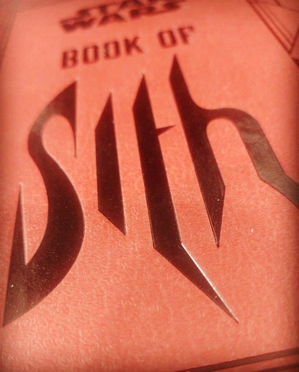 SentinelGray's tweet photo. A bit of "Dark" reading

#sith #darkjedi #bookofsith #StarWars https://t.co/K6XkrdhP4S