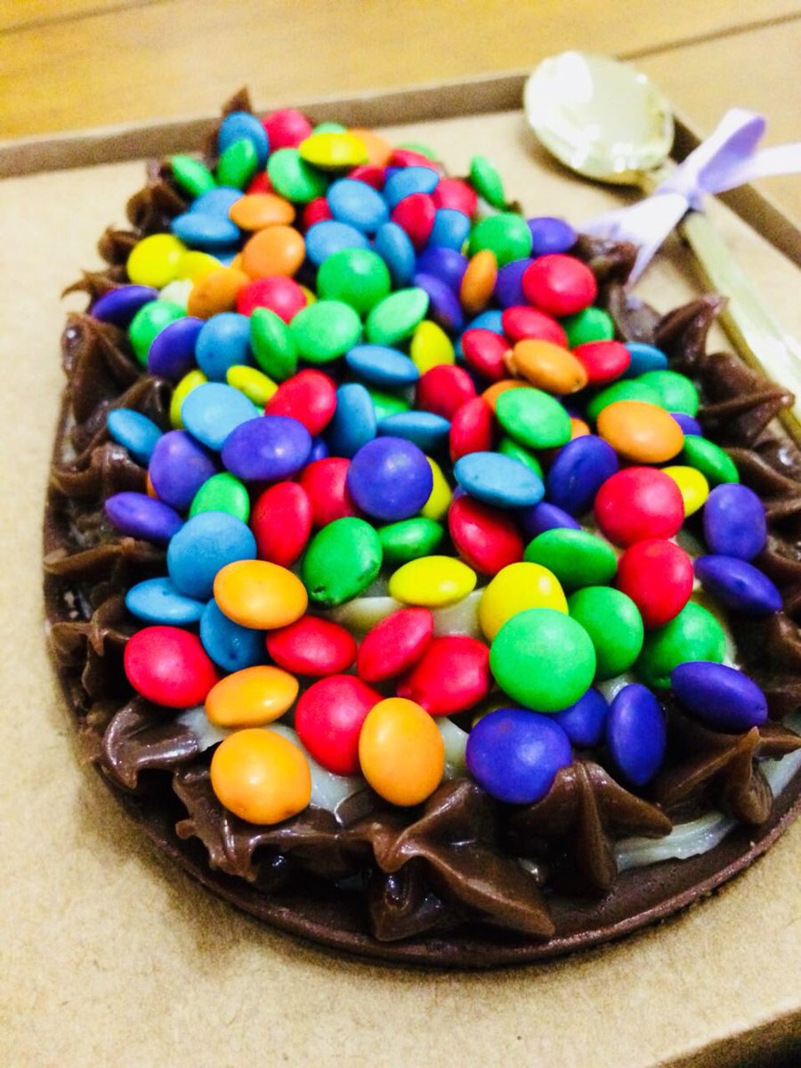 sucacakes's tweet photo. Pra fechar o dia, algumas das delícias de ovocakes que fizemos e as nossas clientes aprovaram! Ano que vem tem mais. 😉💜🐰 #ovocake #ovodecolher #ovodepascoa #pascoa #easteregg #easter #cakedecorating #cakedesign #cakes #cakeart #cupcakes #salvador #bahia #sucacakes https://t.co/6vBHzoiDNs