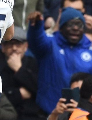 Ronaldo7RMFC's tweet photo. So Ty just fucked Chelsea for Arsenal https://t.co/zqiwke8EOQ