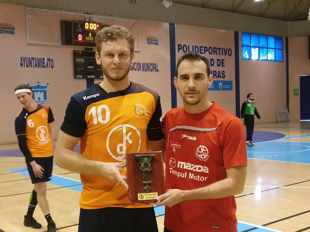 bmsanfernando's tweet photo. Increíble experiencia! Victoria 24-25 del @Tempul_Mazda @bmsanfernando frente a @IrelandHandball Partido muy igualado con victoria final de los nuestros! #GoodluckIreland #Handball #SanFernando Gracias al @bmciudaddealgec por pensar en nosotros. #TemporadaLeyenda https://t.co/3vrl64GIVv