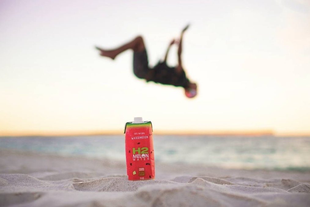 Hand up if you've also eaten too much Cadbury deliciousness this weekend 👅🙈😷
Make the most of the long weekend and get active today by taking a walk along the beach, Matt Doyle has the right idea 👍🏼
#h2melon #melontoyomouth #watermelonwater
