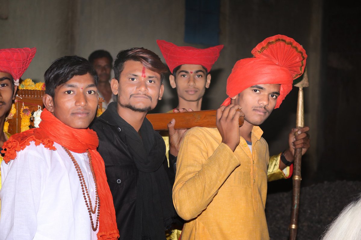 AjD2244's tweet photo. Shivjayntiii'S Click Santosh More, Sarja Wagmare And me Abhi J Dalal https://t.co/Gm91sj4Rz4