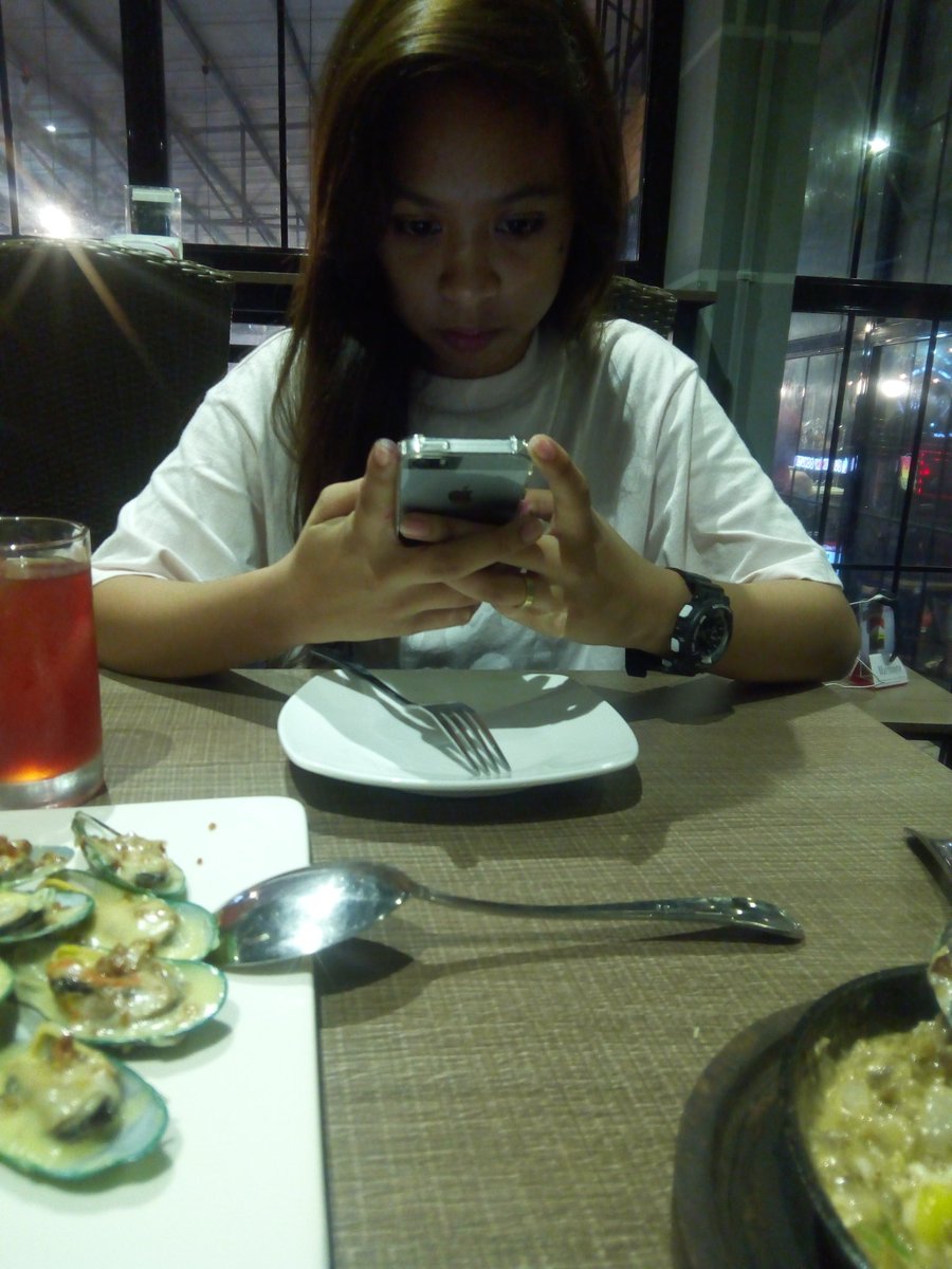 eduardo_garing's tweet photo. Happy 35th Monthsary love. https://t.co/F4RsW63GOy