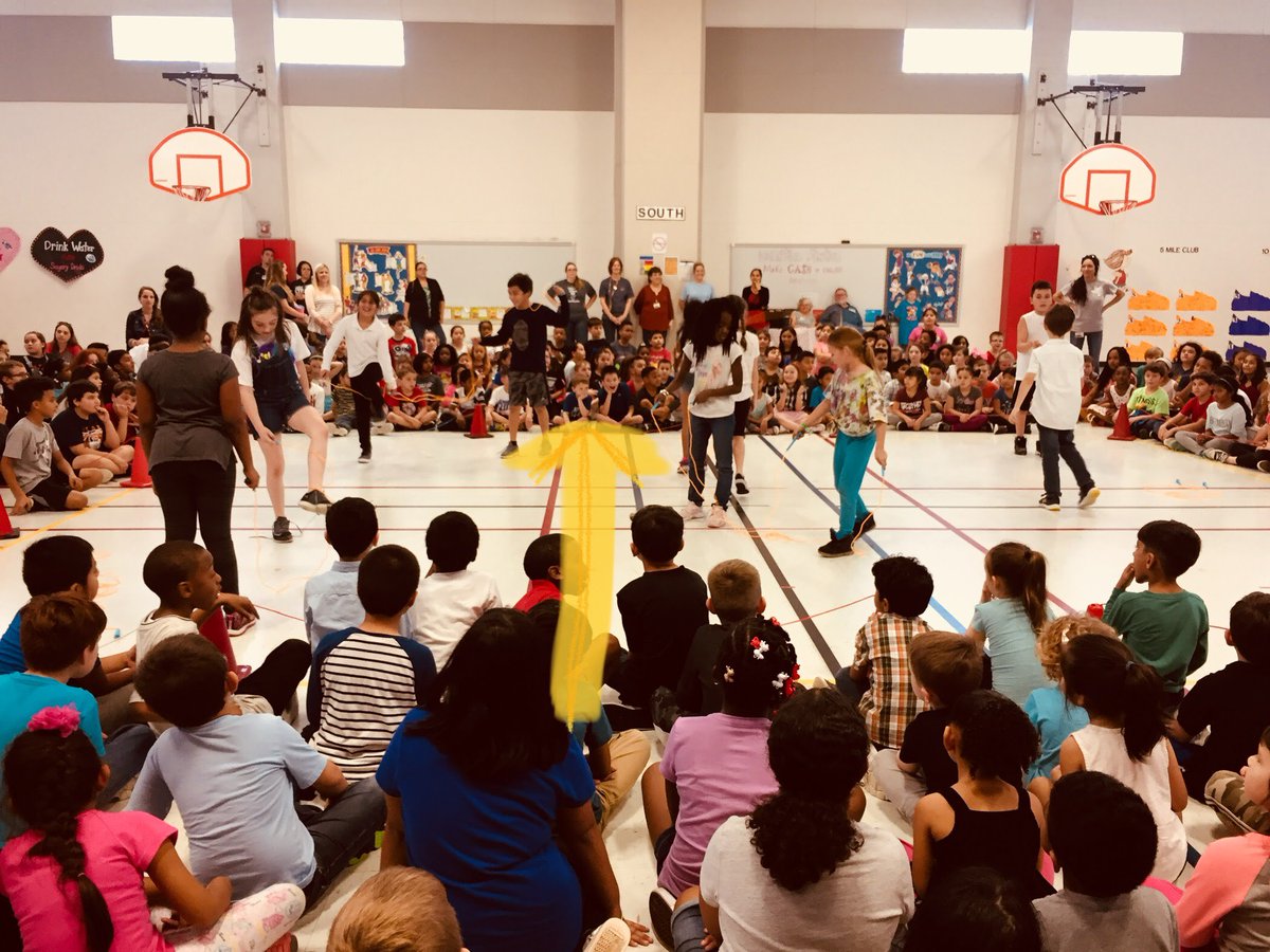 TrachteKelly's tweet photo. @whitgiraffes My #samken enjoying a front row seat during 3rd grade's Jump Rope Team performance. Our 3rd-5th graders performed their tricks as a grade finale to our #jumpropeforheart celebration. Whitcomb Giraffes raised over $5,000 for the #AHA #Caring #whitcombswhy https://t.co/5K7kHWhI3j