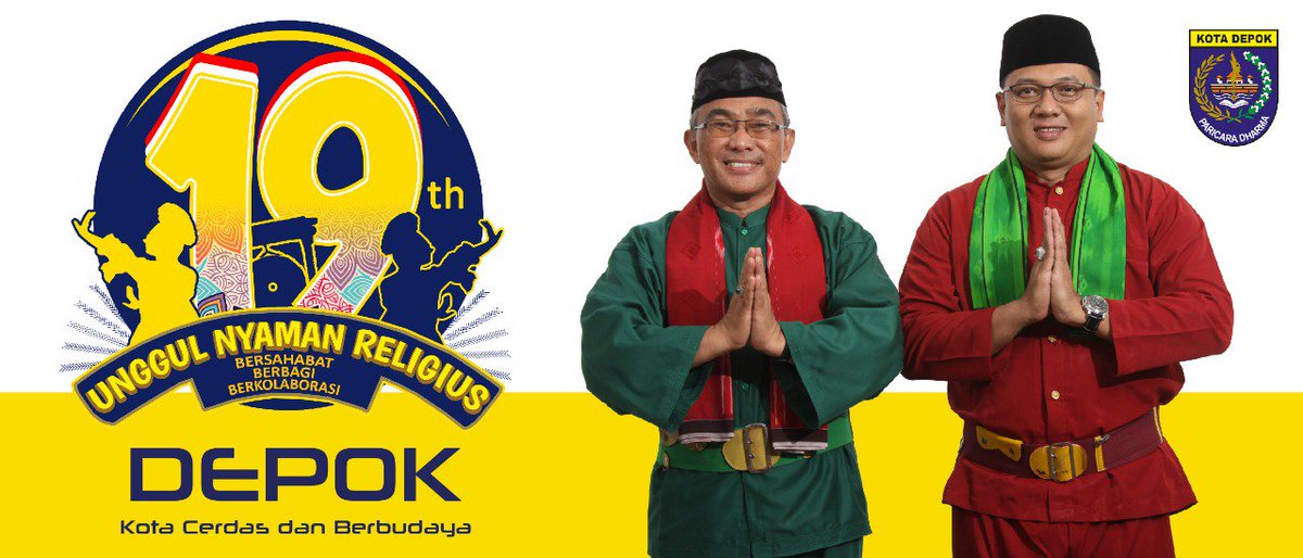 Pake baju batik bahannya katun
Katunnya adem, cantik warnanya
Walaupun Kota Depok baru 19 tahun
Warganya cerdas, kuat agama &amp; budayanya <a href="/pemkotdepok/">PEMERINTAH KOTA DEPOK | #AyoPakaiMasker</a> <a href="/IdrisAShomad/">Mohammad Idris</a> <a href="/Humas_depok/">Dokpim</a>