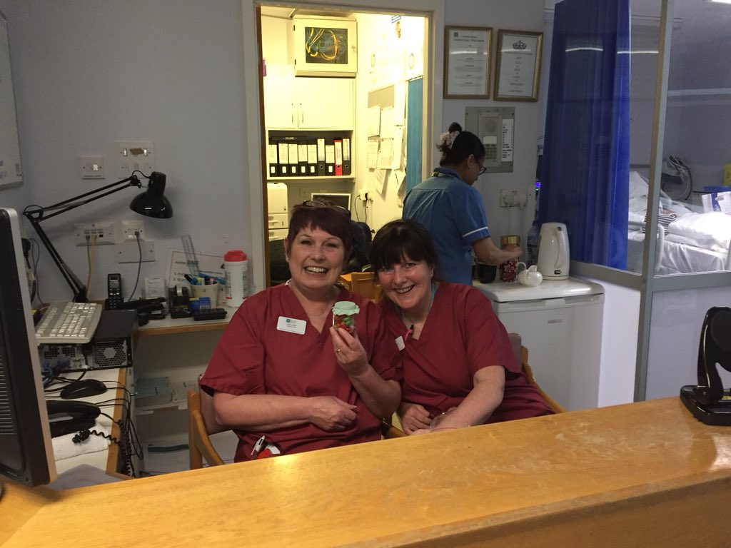 amd4_ann's tweet image. I’m saying too many goodbyes at the moment to brilliant nurses&amp;amp;Gill was one of the best💪So sad as we’ve worked together since 1984🤪 #retirement #lossofexperience