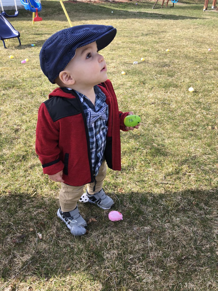 MelissaRand10's tweet photo. Hope everyone had a great Easter. Our little man loved his first egg hunt in the back yard. 🐰🐣 #GrayTheGreat @CoachRandall215 https://t.co/JqrqtbrQqu