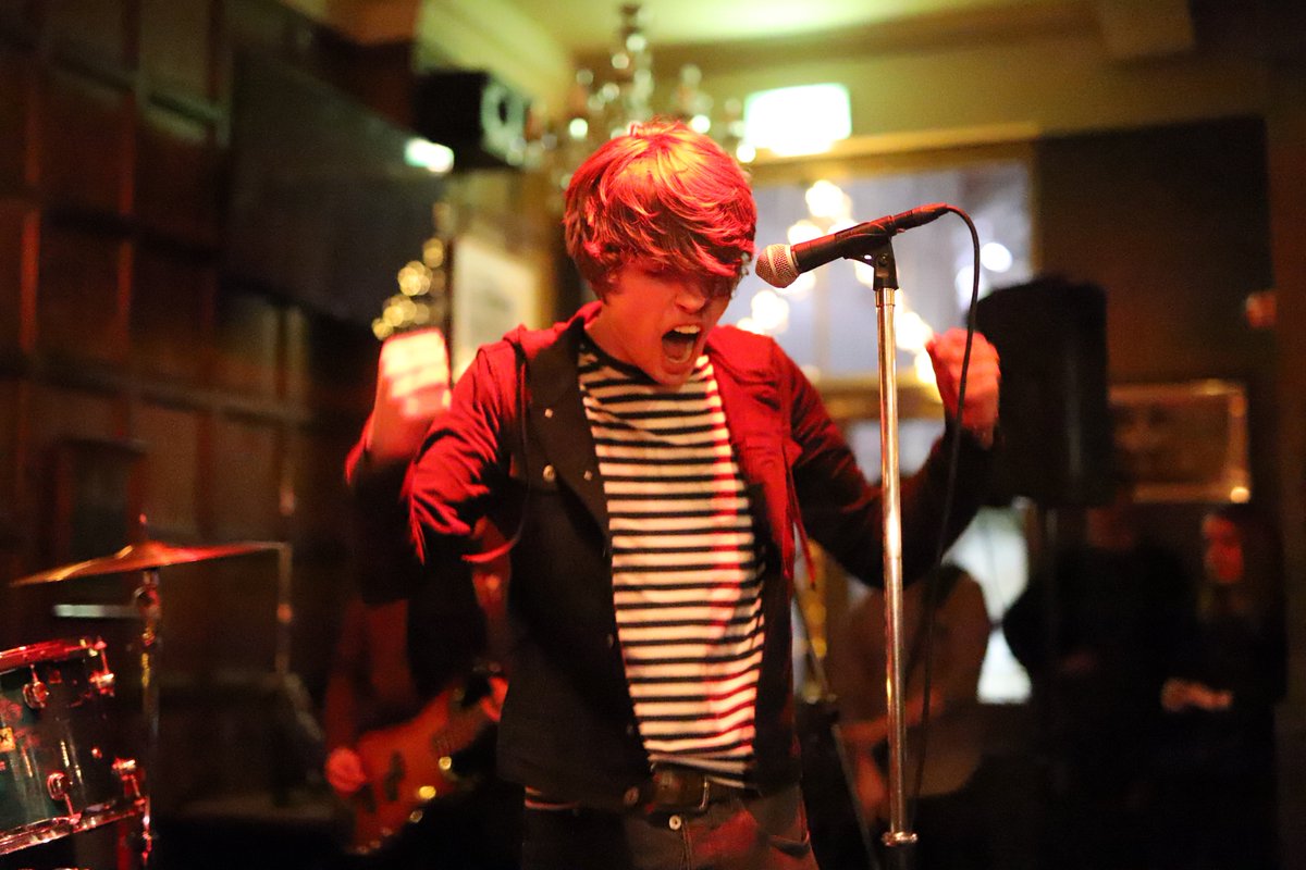thetrustedband's tweet photo. Great gig in Camden tonight thank you @RLSessions #HawleyArms for inviting us to play. Thinking of Silvana tonight - get well soon. Massive thanks to the soundman for the great sound #thetrusted #camden #hawleyarms #redlightsessions #indie #originalmusic https://t.co/jyz7SMwm8Y