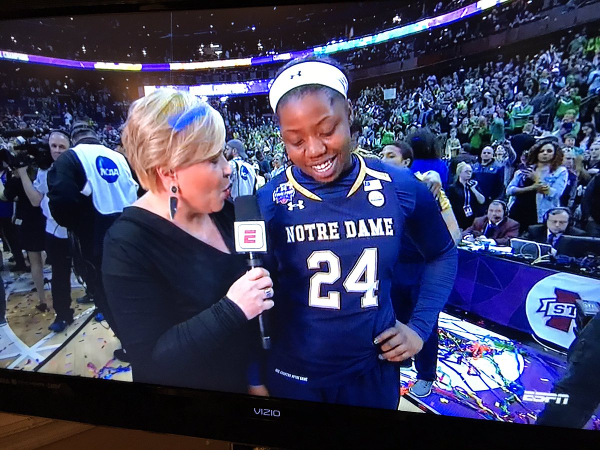 briandorrington's tweet image. What. A. Shot. Arike! #DSHA #MKE proud! @Arike_O
