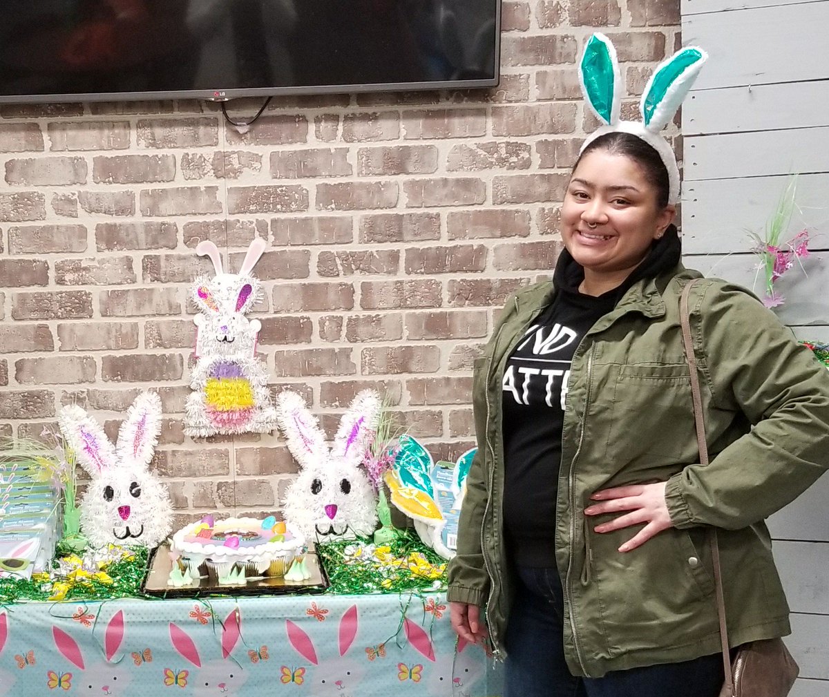 HomeDepot_4150's tweet photo. #MA2018APR1 Happy Easter @HomeDepot_4150 @PedroMal4150 @Lorrainbutler @dennison_bryan @JohnRolison @TammySaunders24 @MAEngagement @CSweeneyHD https://t.co/x8XgAjlHzm