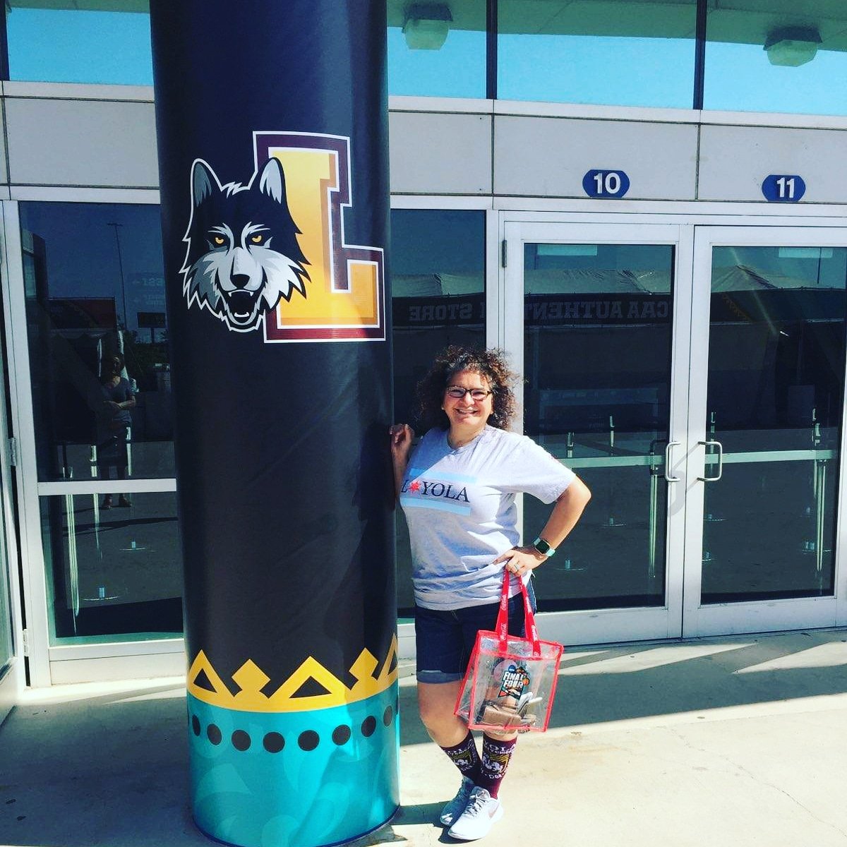 Mexinurse2's tweet photo. #OnwardLU #LoyolaChicago  This alumna is very proud of how far The #Ramblers went in the #FinalFour https://t.co/DYLZ3irko9