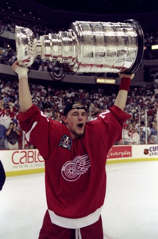 Happy Birthday to the man, Darren McCarty! He s the reason I wear 25! 