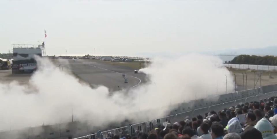 s15rb26driftnmb's tweet photo. ZESTIN GREDGE / グレッジ
はとてもグリップしますし、とても煙が出ます！
グリップが欲しいそして煙を出したい方はぜひZESTINタイヤさんを選びましょう！
#ZESTIN #d1gp #ゼスティノ #GREDGE #グレッジ https://t.co/KNjskV8CLX