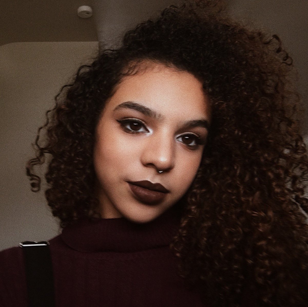 taliasmith_18's tweet photo. These tags are really just an excuse for me to post selfies but slide in if you feel like it๐๐คท๐ฝโโ๏ธ #singlequeers #AprilFoolsGay #EasterGays https://t.co/05o7EUs2jx