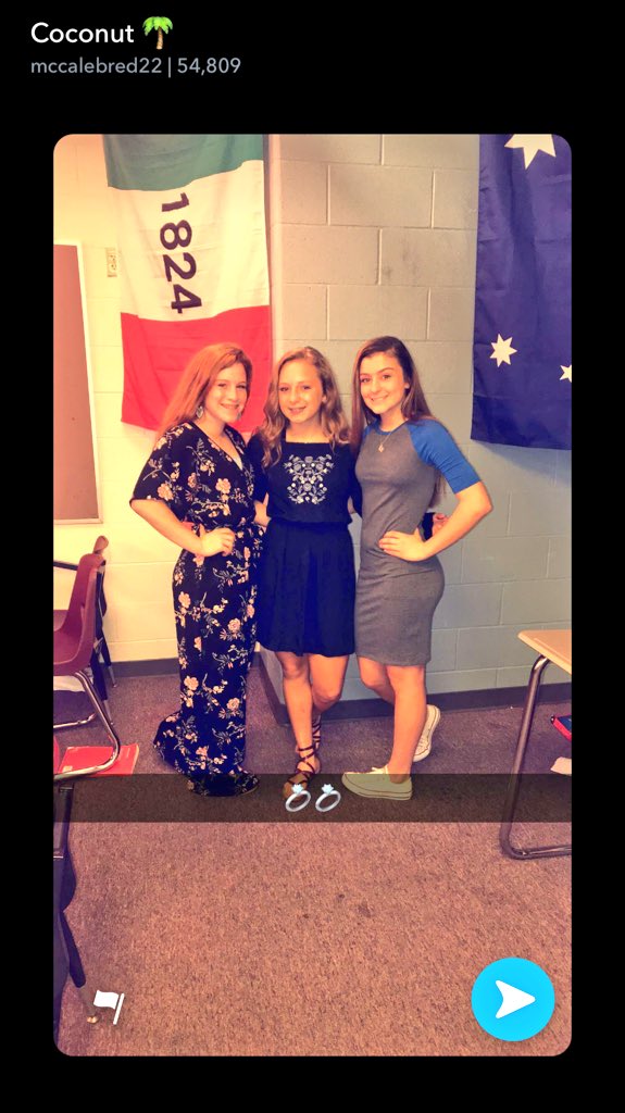 Stewart_Raine's tweet photo. I couldn't ask for better friends :)💕 https://t.co/nMrBZUBHpf