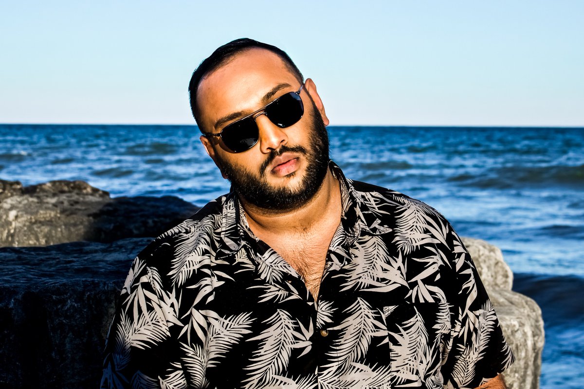 Theprepguy's tweet image. The tropical print shirt trend is back and better than ever! Get the details on this trend + more must-have menswear staples from @GTboutique for the spring/summer season here:
tpgstyle.com/spring-summer-…
#ForYouForLess #ad