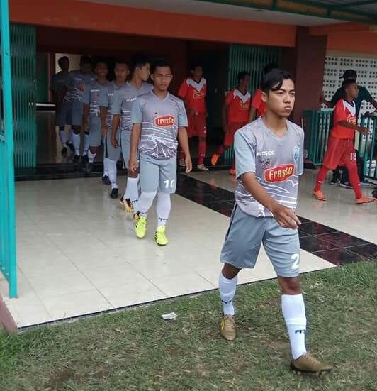 Perspa_Pct's tweet photo. @Jerseyforum @deviddwi_ @AndrianRori @JerseyLigina @ApparelFits Ini yang di pakai pas away blitar kemarin https://t.co/wtaEaIF8IX